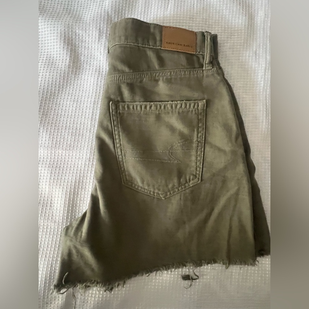 American Eagle Olive Green Shorts